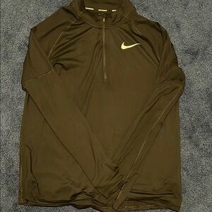 Nike Men's black half zip